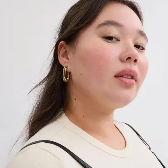 Coach Large Stitched Chain Link Gold Earrings, NWT - Picture 3 of 16